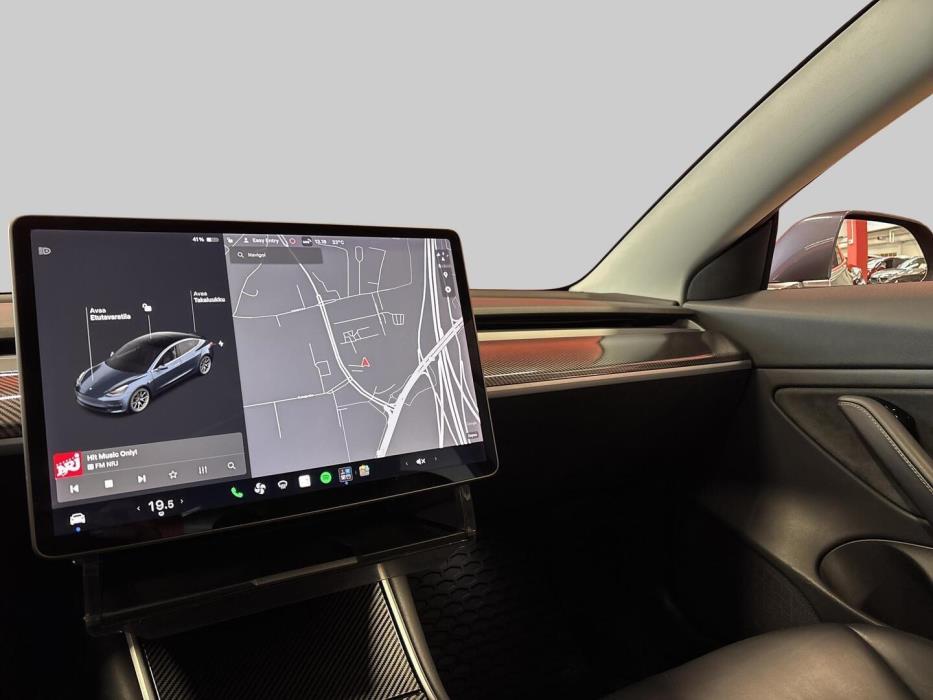 TESLA Model 3 2019