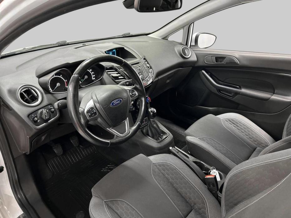 FORD Fiesta Van 2017