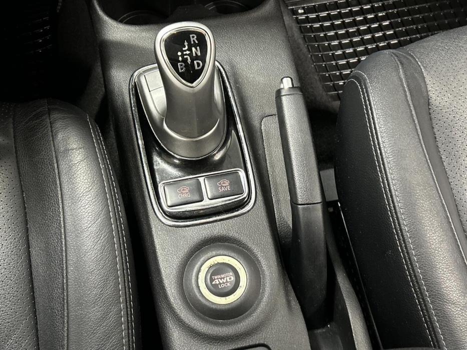 MITSUBISHI Outlander 2014