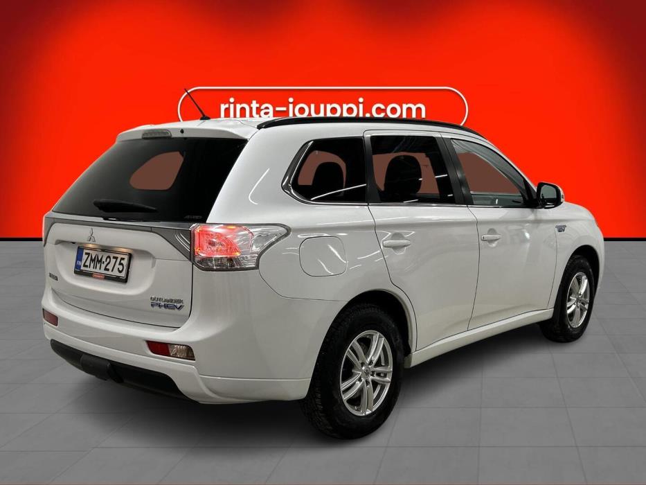 MITSUBISHI Outlander 2014