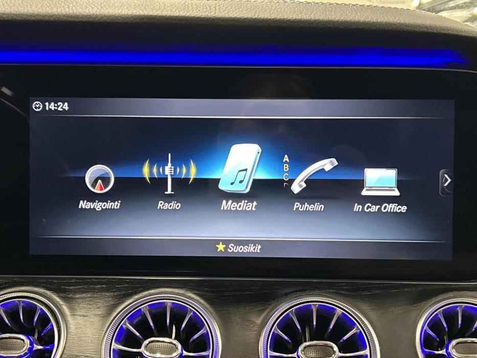 MERCEDES-BENZ E 2019