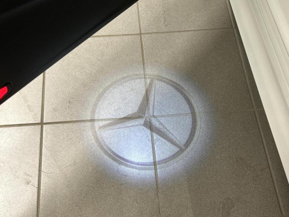 MERCEDES-BENZ E 2019