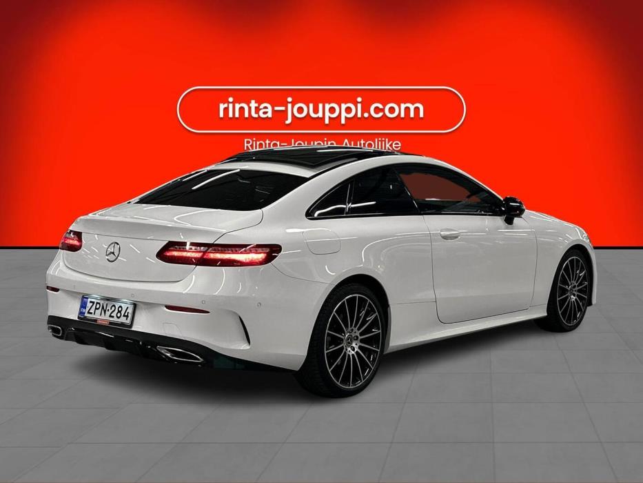 MERCEDES-BENZ E 2019