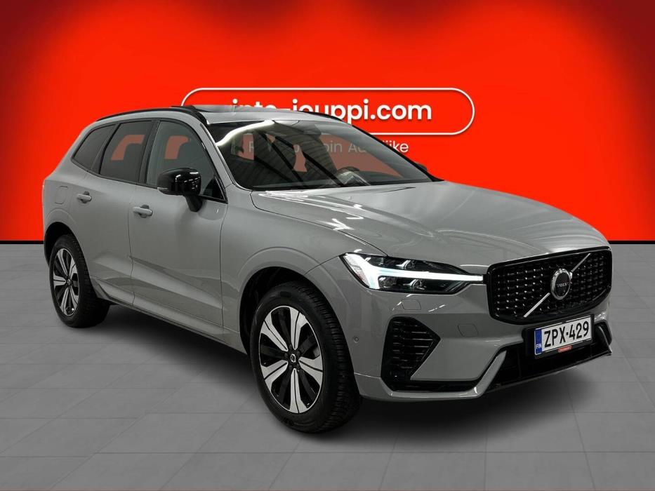 VOLVO XC60 2025