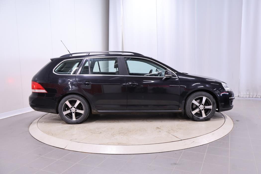 VOLKSWAGEN Golf 2008