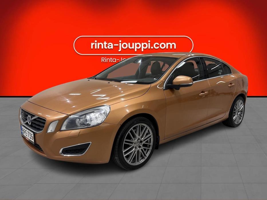 VOLVO S60 2012