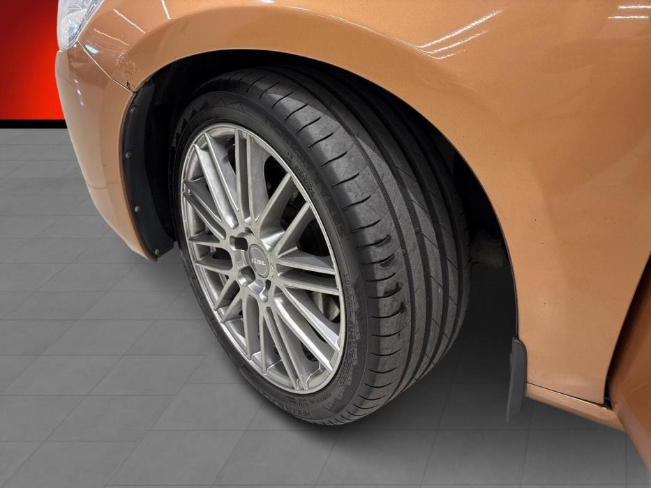 VOLVO S60 2012