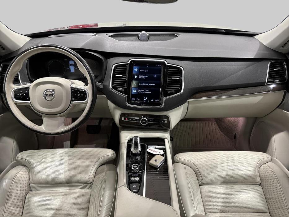 VOLVO XC90 2016