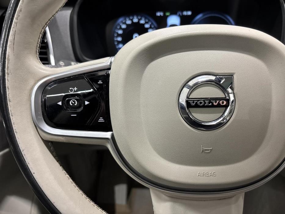 VOLVO XC90 2016