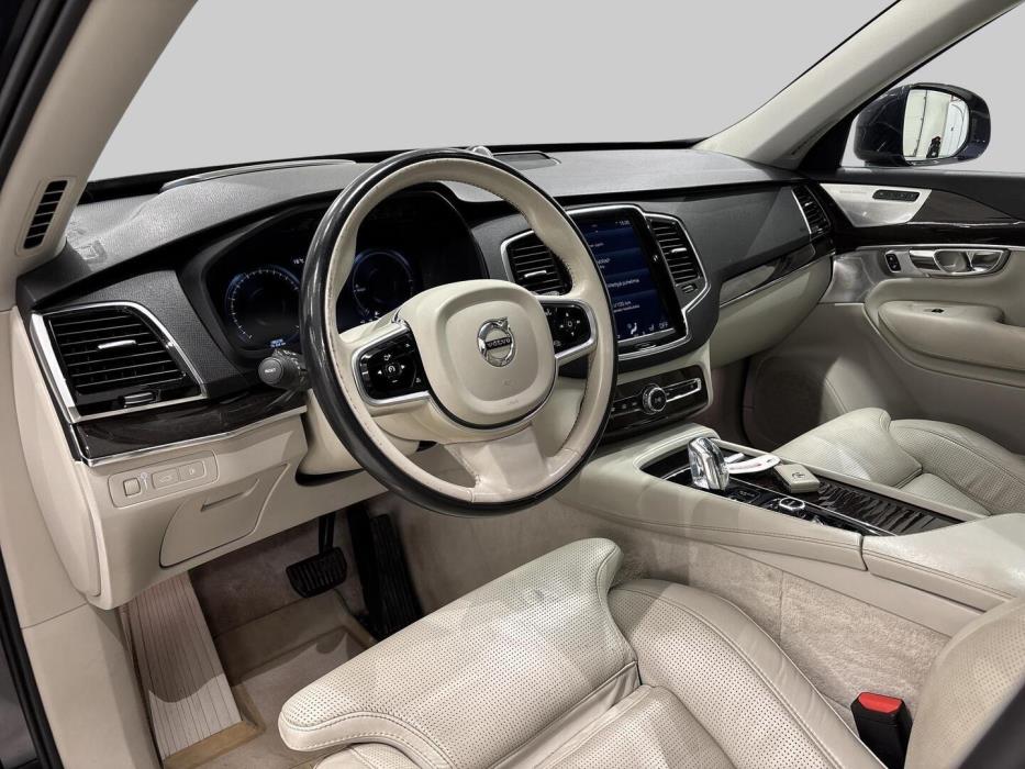 VOLVO XC90 2016