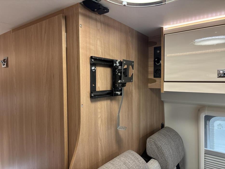 HOBBY VANTANA K60 FT 2019