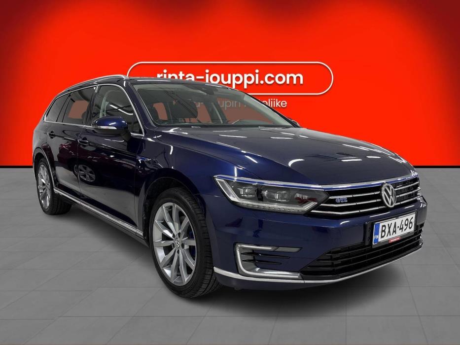 VOLKSWAGEN Passat 2018