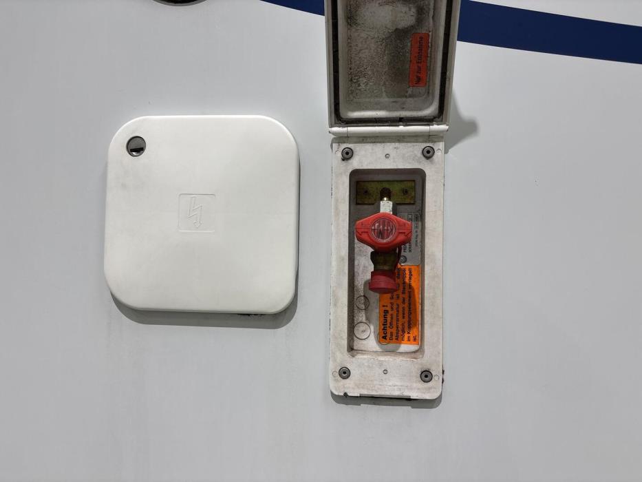 DETHLEFFS ESPRIT I 5880 2002