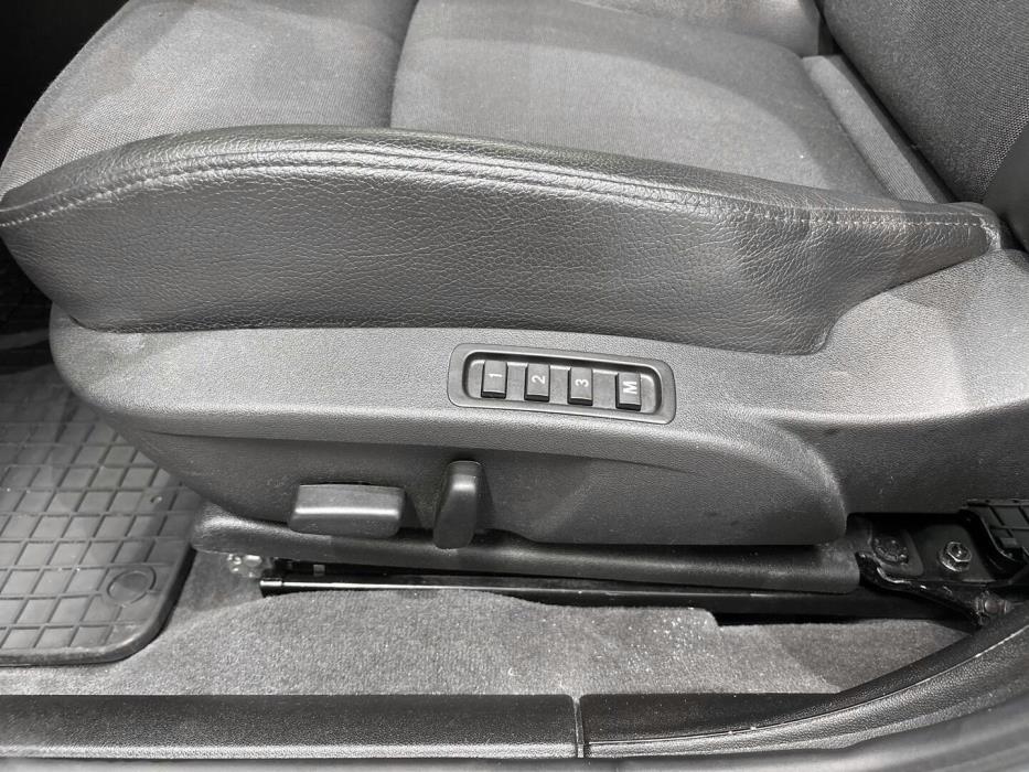 SAAB 9-3 2008