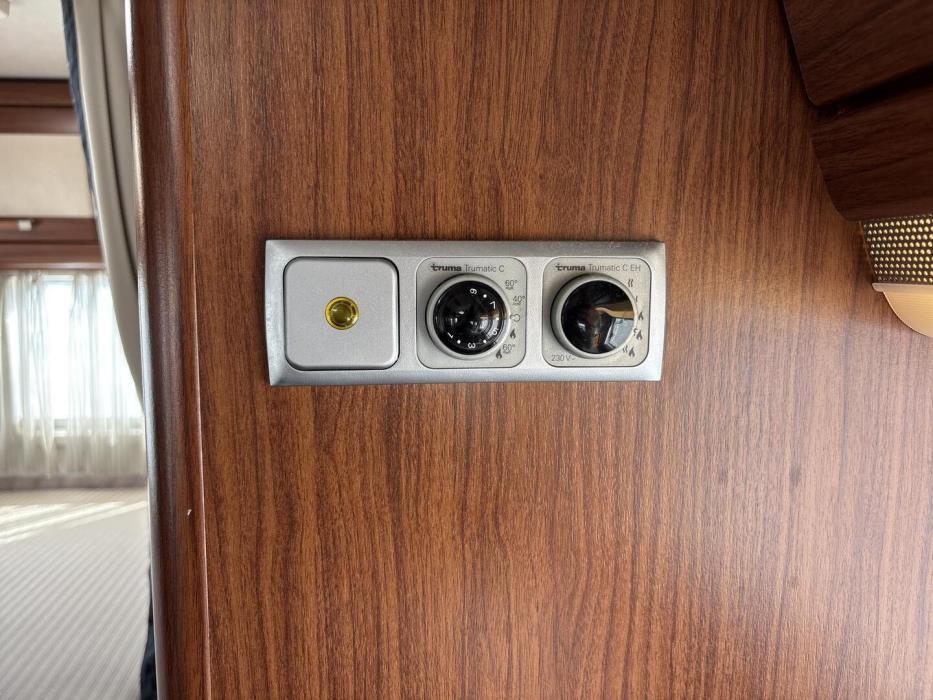 HYMER B 654 SL 2008