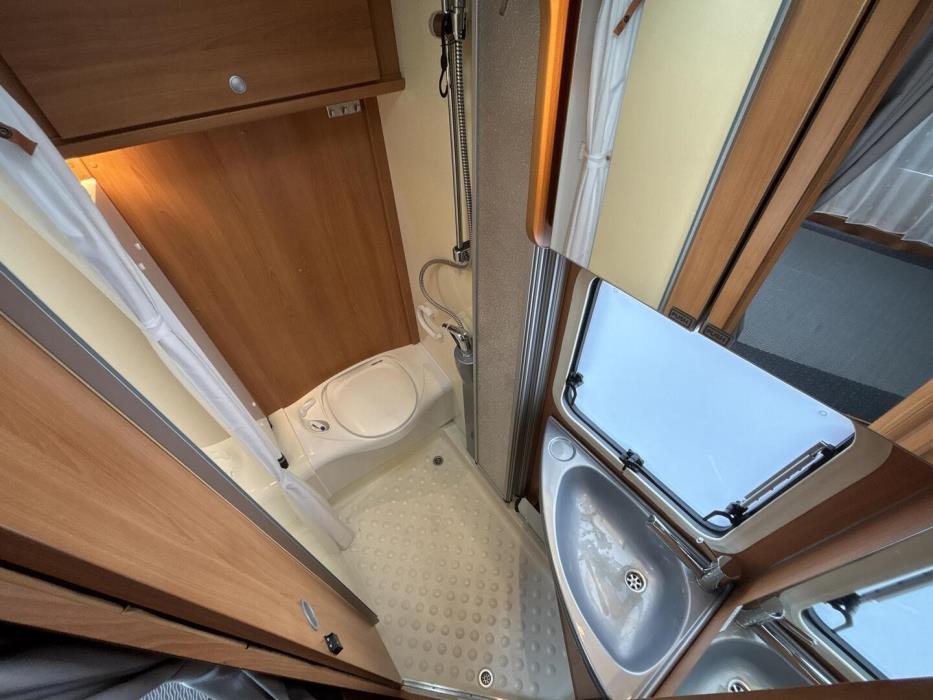 DETHLEFFS ADVANTAGE T6501 2008