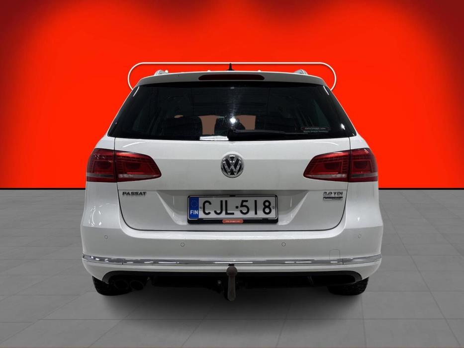 VOLKSWAGEN Passat 2014