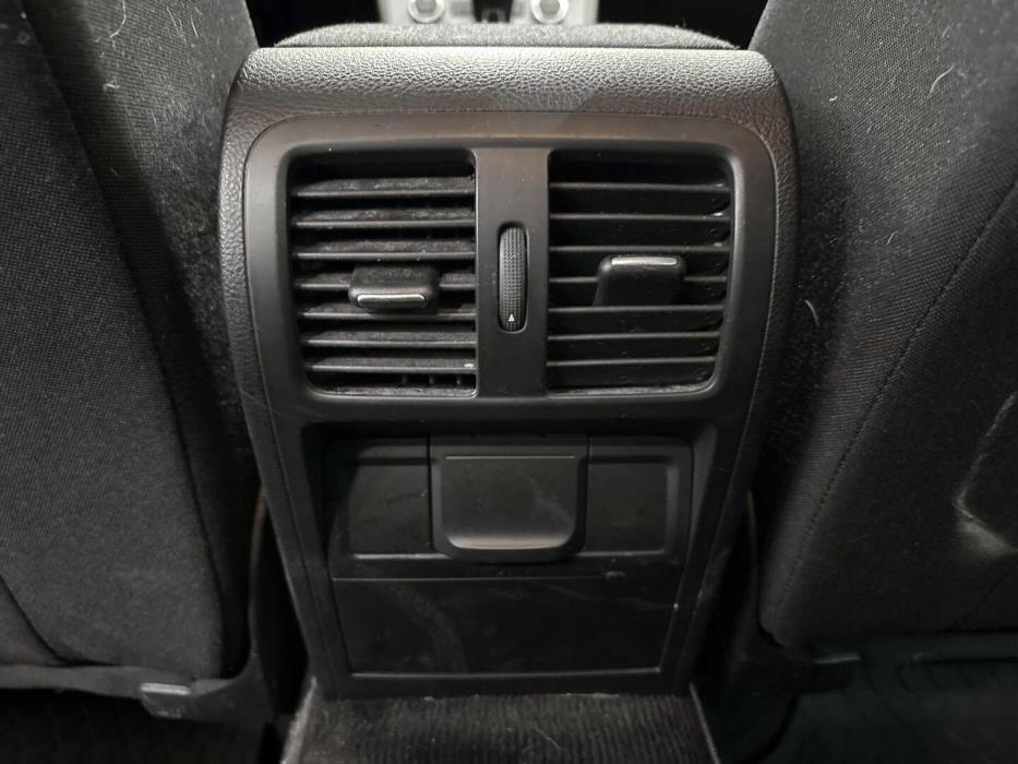 VOLKSWAGEN Passat 2014