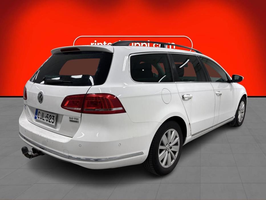 VOLKSWAGEN Passat 2014
