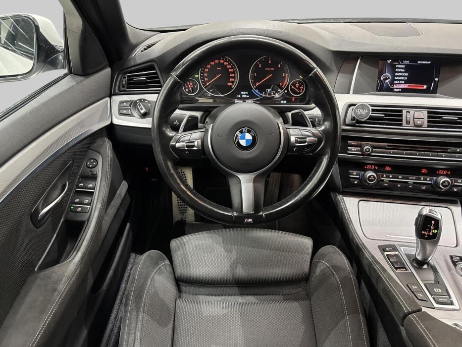 BMW 520 2015