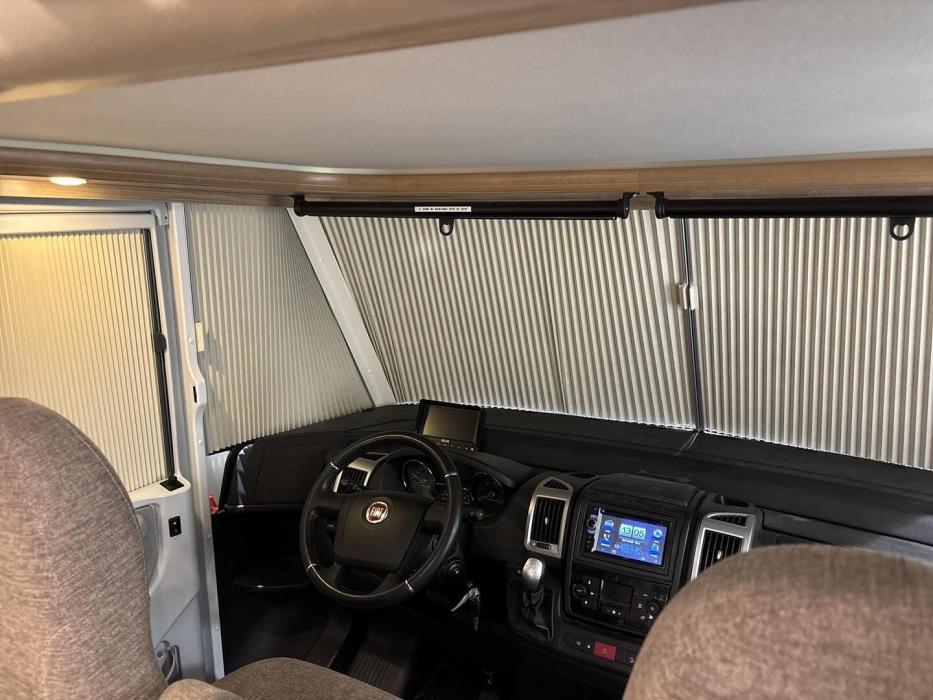 BÜRSTNER Aviano I 6903 2016