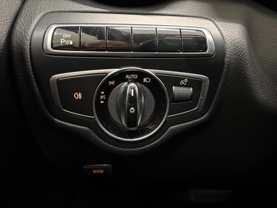 MERCEDES-BENZ C 2015