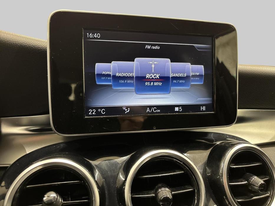 MERCEDES-BENZ C 2015