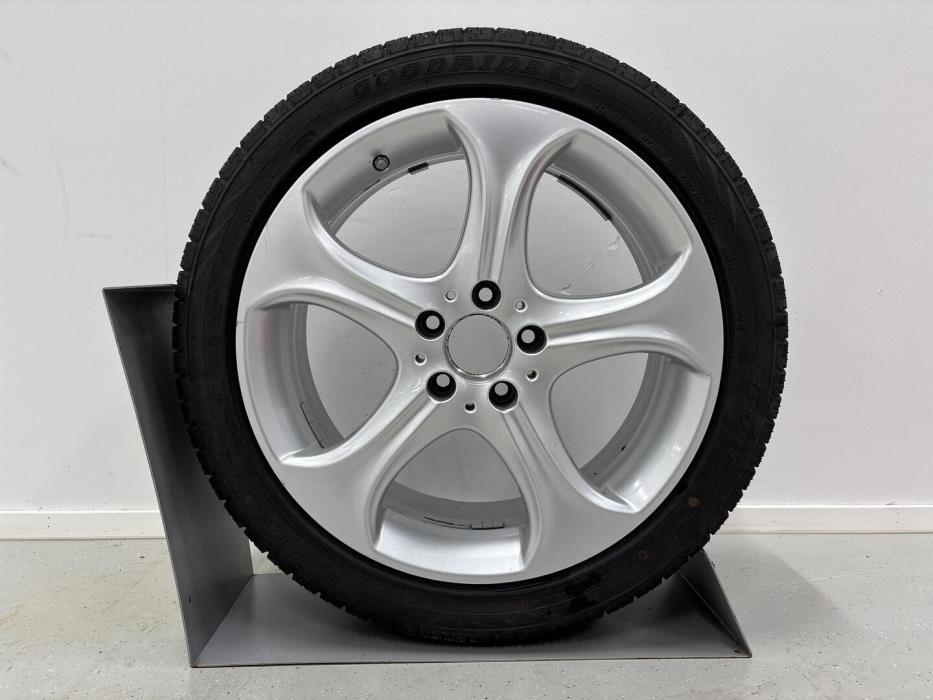 MERCEDES-BENZ C 2015