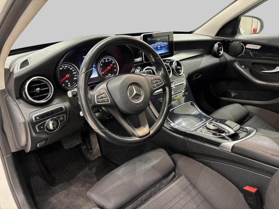 MERCEDES-BENZ C 2015