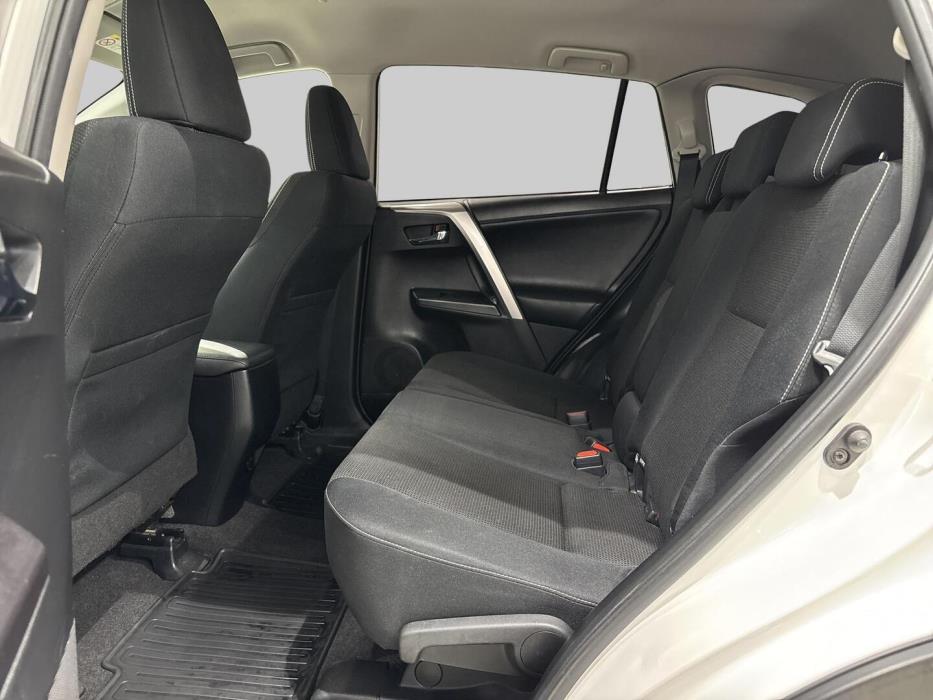 TOYOTA RAV4 2016