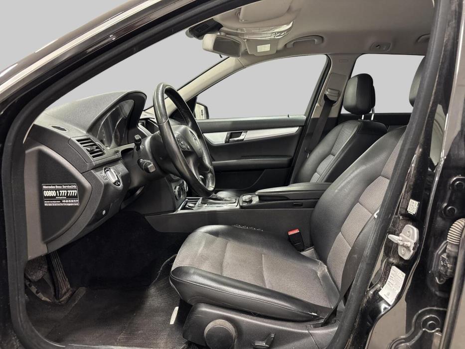 MERCEDES-BENZ C 2009