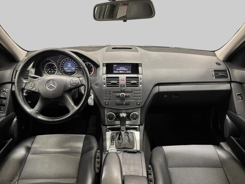 MERCEDES-BENZ C 2009