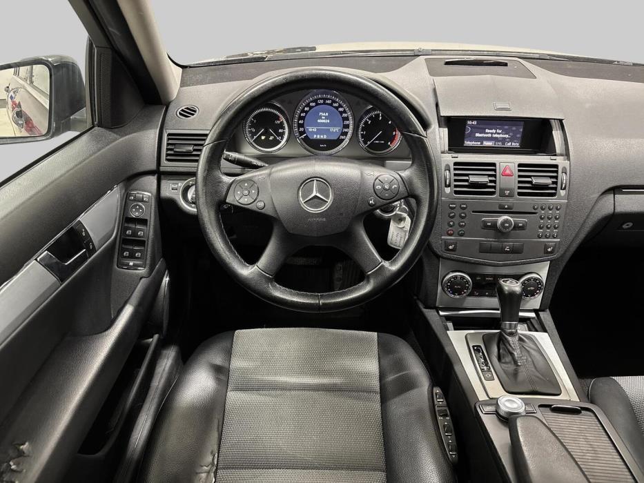 MERCEDES-BENZ C 2009