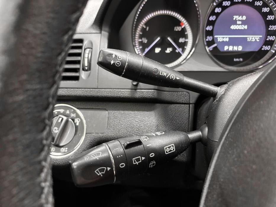 MERCEDES-BENZ C 2009