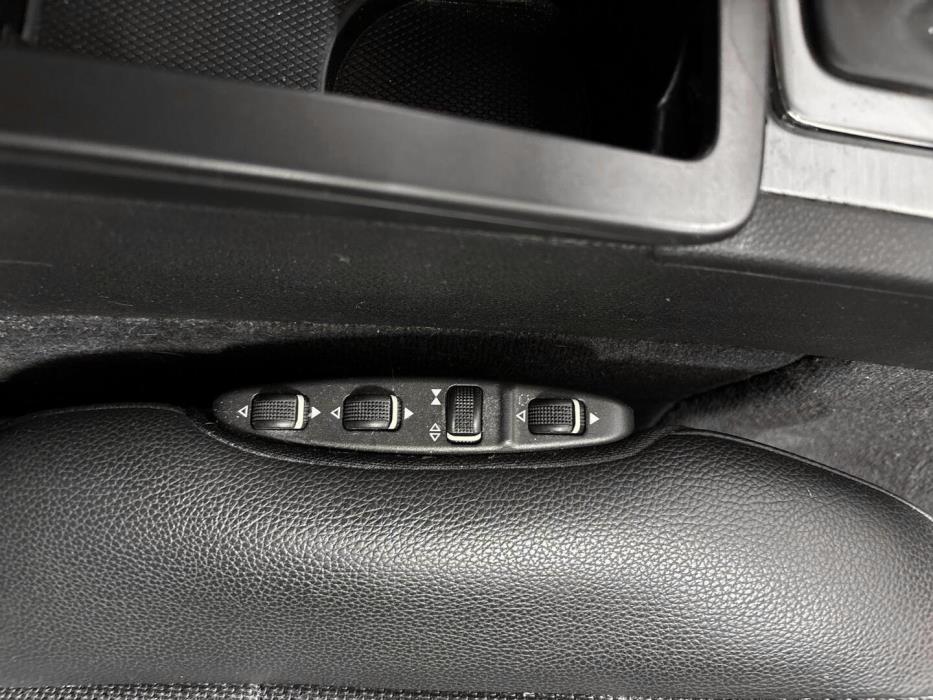 MERCEDES-BENZ C 2009