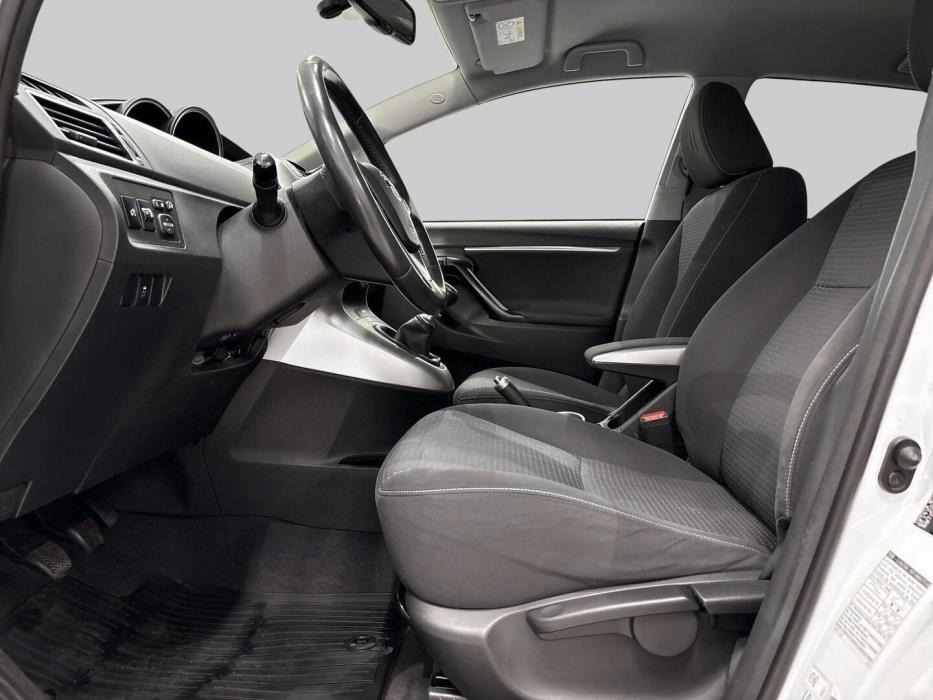 TOYOTA Verso 2015