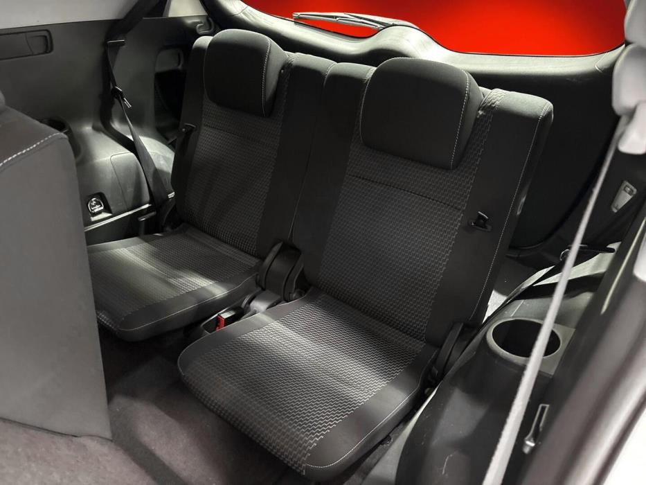 TOYOTA Verso 2015