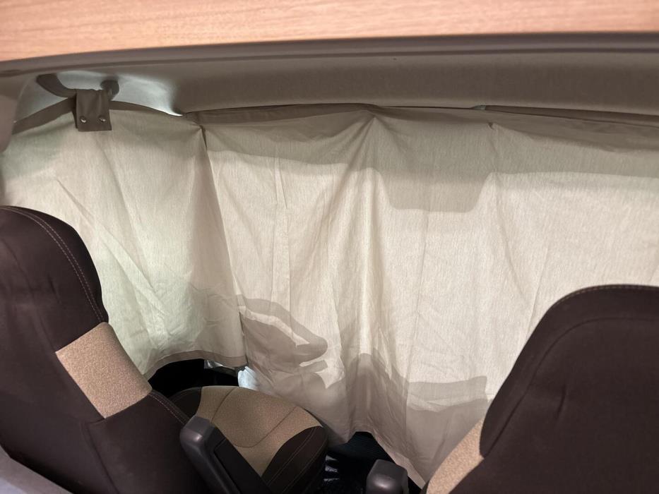 ROADCAR VAN R 540 2021