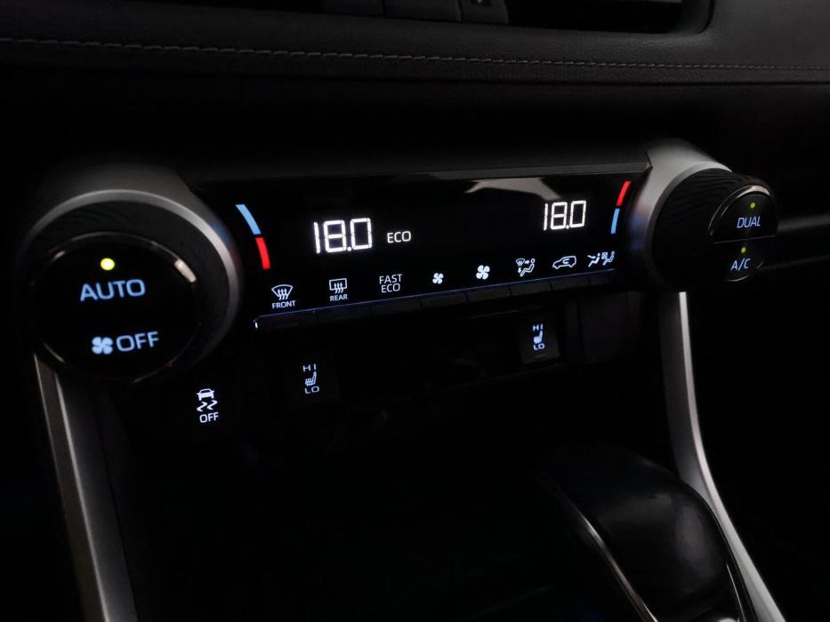 TOYOTA RAV4 2020