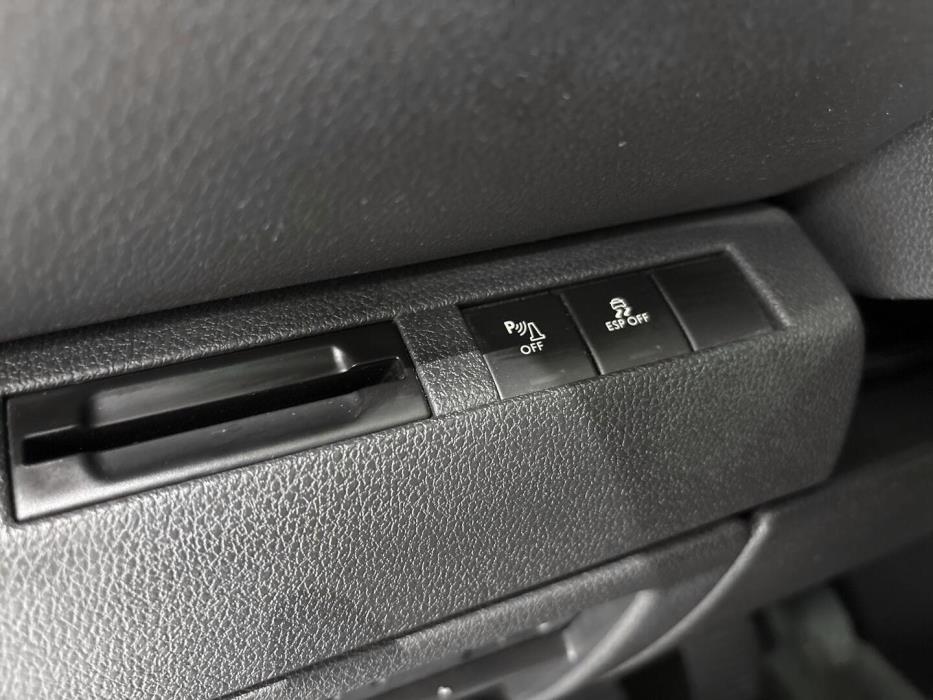 PEUGEOT 5008 2010