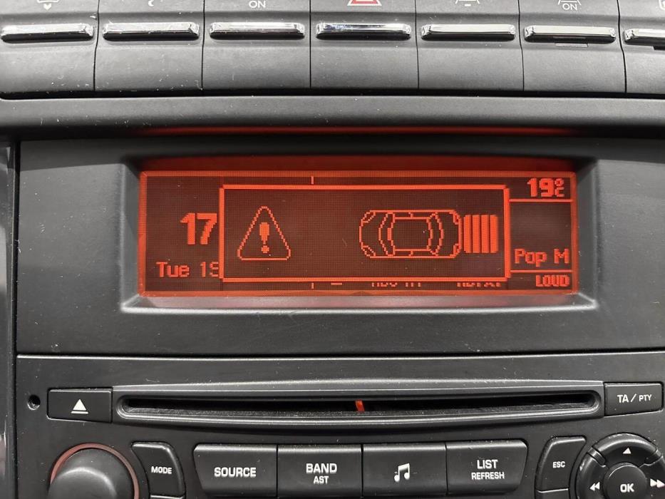 PEUGEOT 5008 2010