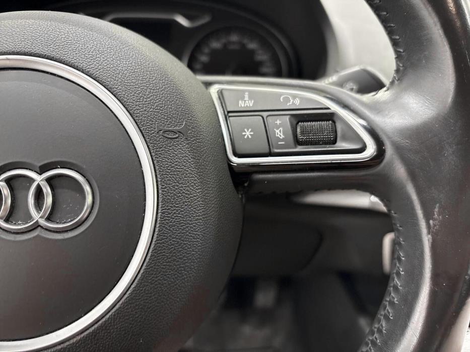 AUDI A3 2015