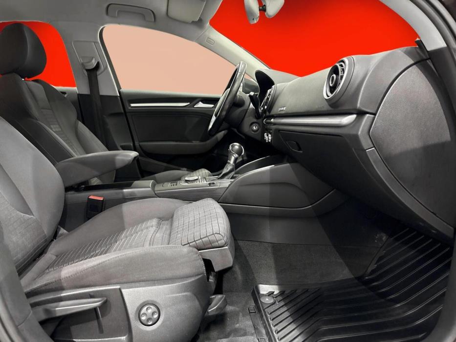 AUDI A3 2015