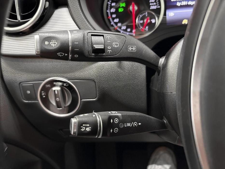 MERCEDES-BENZ B 2017