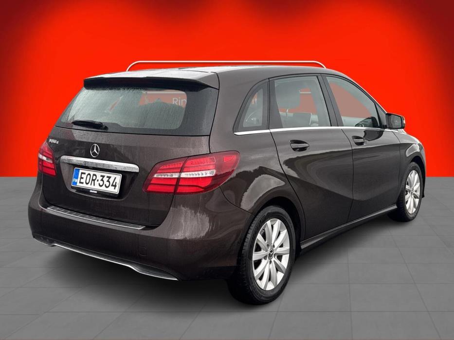 MERCEDES-BENZ B 2017