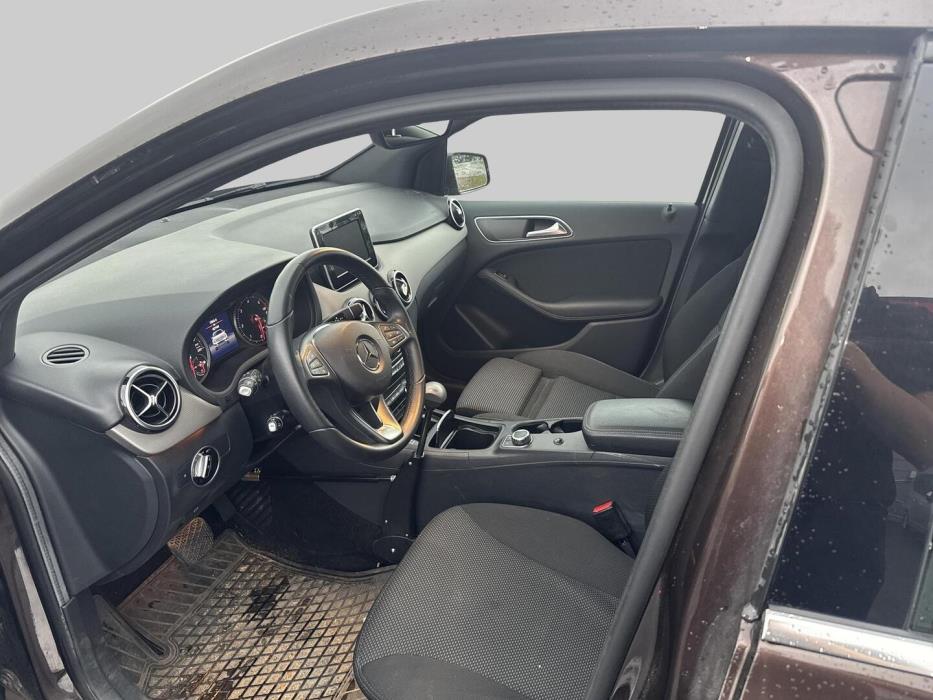 MERCEDES-BENZ B 2017