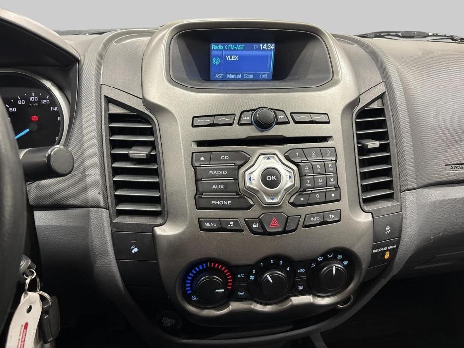 FORD Ranger 2012