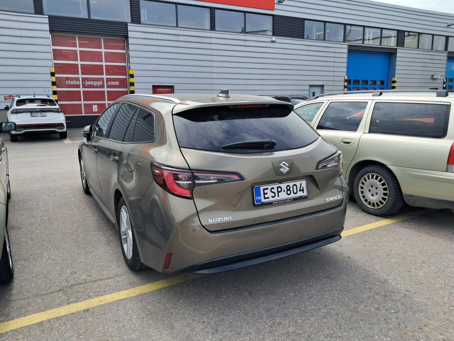 SUZUKI Swace 2021