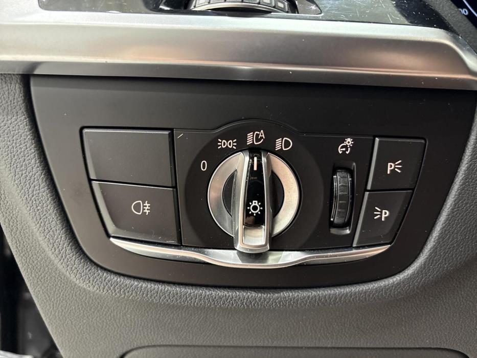 BMW iX3 2021