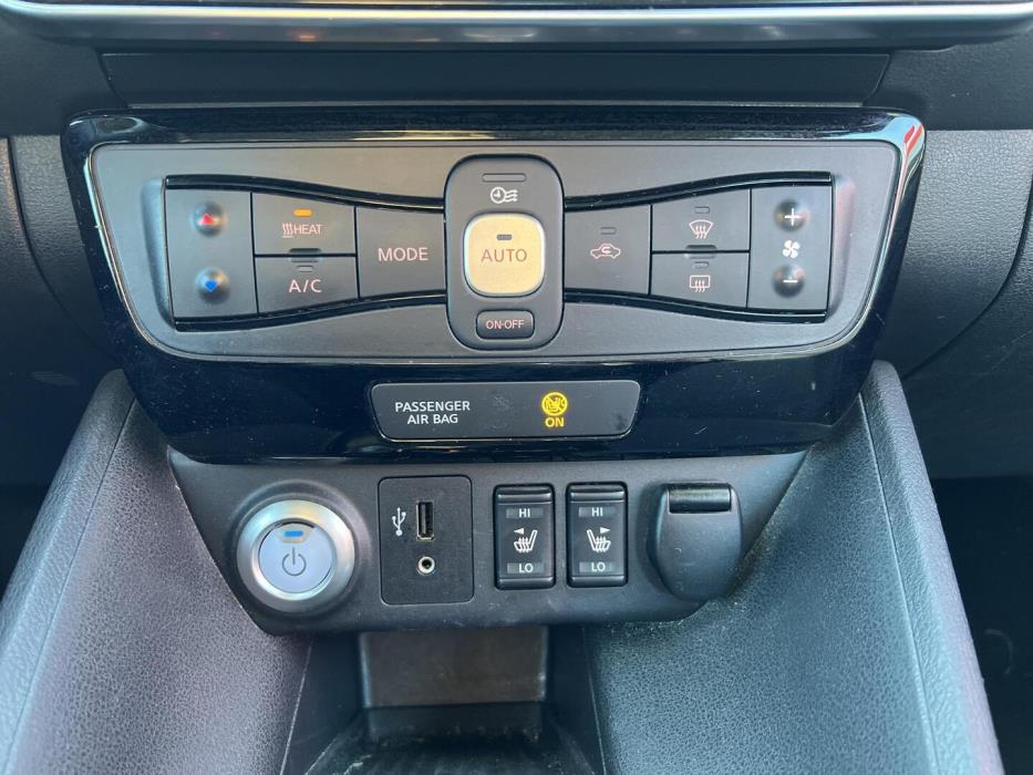 NISSAN Leaf 2018